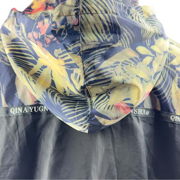 Men’s Zip Up Wind Breaker Jacket - Picture 9 of 13